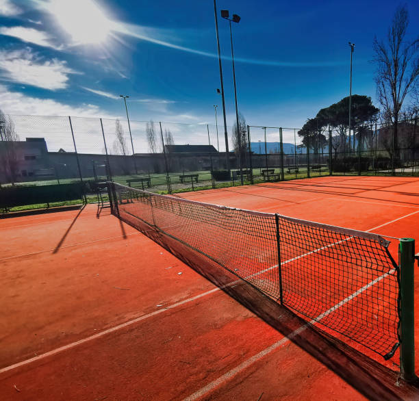 Construction d'un court de tennis à Nice