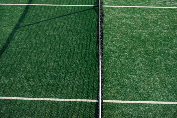 Construction d'un terrain de tennis en gazon synthétique à Nice