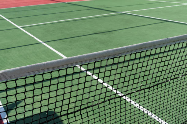 Construction d'un terrain de tennis en gazon synthétique à Nice