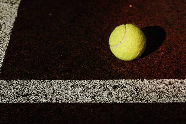 Construction d'un court de tennis à Saint-Tropez