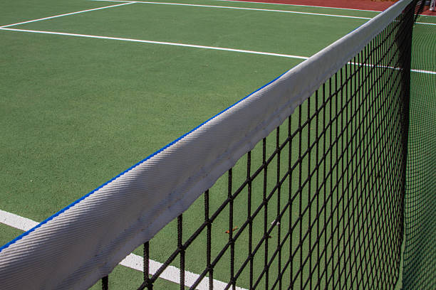 Construction d'un terrain de tennis en gazon synthétique à Nice