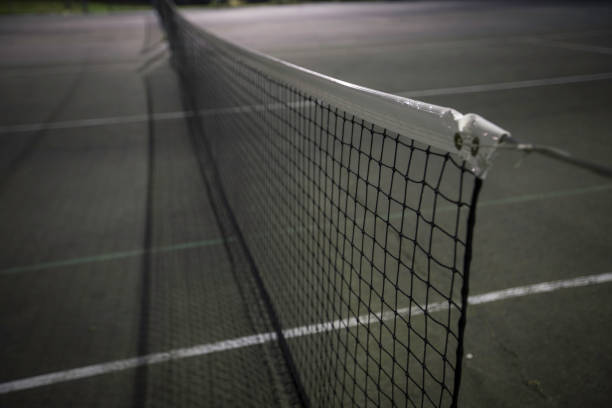 Construction d'un court de tennis en béton poreux à Toulon