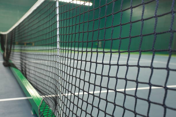 Construction d'un court de tennis en béton poreux à Toulon