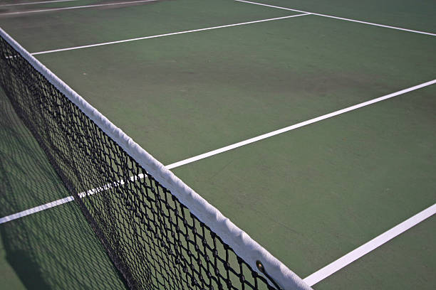 Construction d'un court de tennis en béton poreux à Cannes