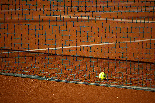 Construction d'un terrain de tennis à Aix-en-Provence