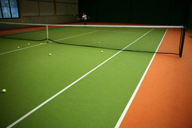 Construction d'un court de tennis à Évreux