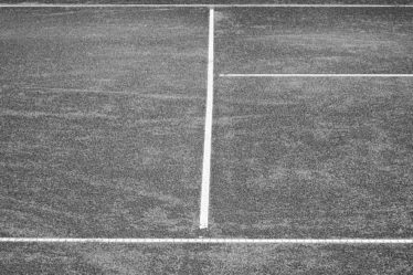 Construction court de tennis en béton poreux Paris