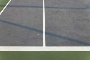 Construction court de tennis en béton poreux Paris