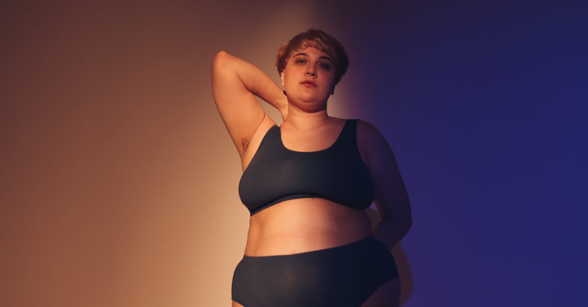 découvrez les dernières tendances en lingerie pour sublimer votre beauté et confort. explorez des styles variés allant des ensembles délicats aux modèles audacieux, adaptés à toutes les occasions et morphologies. restez à la pointe de la mode avec nos conseils et inspirations en lingerie.