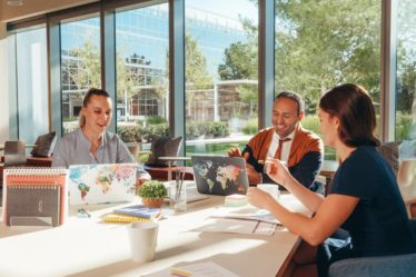 découvrez des conseils, ressources et actualités dédiés aux entrepreneurs pour lancer, développer et réussir votre entreprise en france. retrouvez des interviews, stratégies et outils innovants pour booster votre aventure entrepreneuriale.