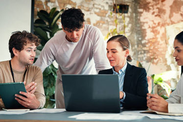 Aujourd’hui, posséder un site internet restaurant Paris ne se limite plus à afficher vos horaires ou votre menu. En effet, il s’agit